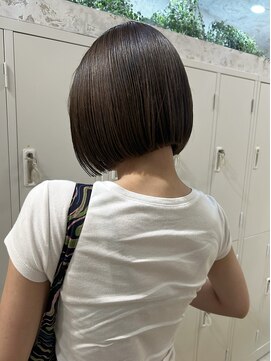 ロンドアリシア 金山(Lond Alexia) 艶髪/カット/髪質改善/酸性ストレート/オージュア