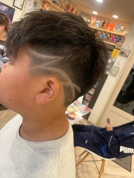 ヘア メイク ココ(hair make coco) お好みのラインでカッコ良く!