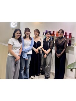 女性ならではの丁寧で細やかな気配りと、しっかりとしたカウンセリングで理想のスタイルを実現♪