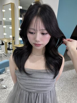 ボタン 熊本(VOTAN) 韓国ヘア/レイヤーカット/前髪/顔まわり/暗髪/透明感/就活カラー