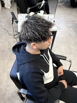 ブースト(BOOST)&nbsp;ホワイトメッシュ×ツイストパーマ