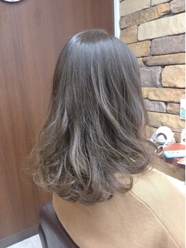 カプア 仙台駅前店(Kapua) オリーブグレージュ&毛束感 　外国人風スタイル♪小顔