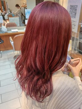 テトラ バイ ネオリーブ 横浜西口店(tetra by neolive) チェリーピンクカラー♪