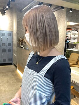 サンク 原宿 表参道(cinq) ミルクティーベージュダブルカラーインナーカラーケアブリーチ