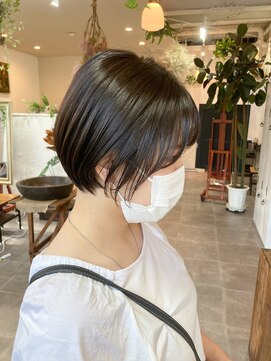 タオ(tao) 襟足ギリギリショート