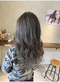 グレージュ