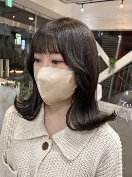 イェッカ(YECCA) オリーブベージュ × 韓国風