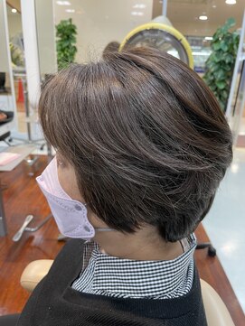 ラディシュ さがみ野(RADISH) 白髪が目立たないハイライトベージュ【白髪染め】