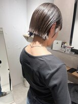 ラミエ バイ メルト 吉祥寺(lamie by melt)&nbsp;"久保田"切りっぱなし外ハネミニボブ地毛風縮毛矯正ストレート