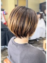 ワラティク(WARATI C)&nbsp;ショートボブ　レイヤーボブ