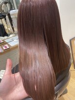 オーバル バイ アピッシュ(OVARL by apish)&nbsp;メンズカット/韓国ヘア/メンズパーマ/センターパート