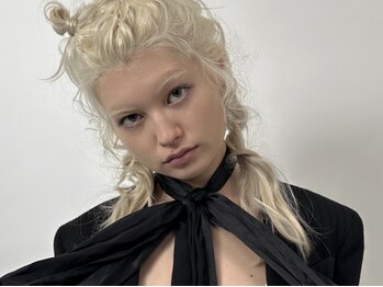 リリック(LYLICK)の写真/お悩みやなりたいイメージを共有します!! ブリーチ/ブリーチカラー/ケアブリーチ/ケアブリーチカラー