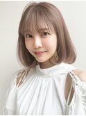 薄めバングモテ髪ワンカール艶感ハイライトカラー小顔カット