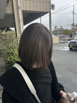 ソーイ(sowi) グレージュ
