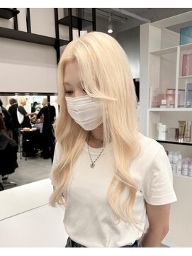 ベレーザ 渋谷(BELEZA) 18200ホワイトアッシュミルクブラウン韓国セミロングレイヤー