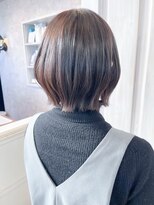 キャアリー(Caary)&nbsp;福山人気20代30代ローライト立体感ラベンダーグレージュ小顔ボブ