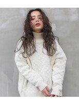 ソルトウォーター(SALT WATER)&nbsp;外国人風センターパートハイライト