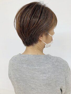 クオリス 上板橋店(QUALIS) 30代40代★人気/ショートヘア/耳かけショート/ショート/刈り上げ