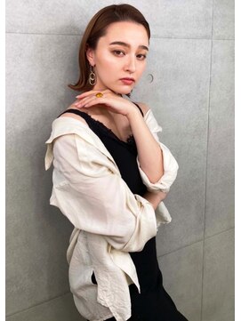 エルト 四条烏丸(elto) 【elto烏丸】大人かわいい小顔ショート20代30代40代50代ベージュ