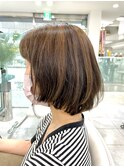 ハイライトバレヤージュカラーボブスタイル