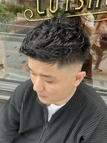 フォーコーナーズ(Four Corners)&nbsp;フェザーアップ／スキンフェード／アップバング