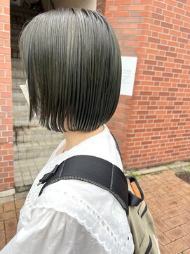 イイナヘアガレージ(117) 【117hairgarage】シンプルボブ_ハイライト_オリーブベージュ