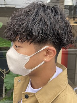 グッドタイムエフティフィフス 横浜西口(GoodTimes ft.fifth) 波巻きスパイラルパーマメンズマッシュツイストスパイラルパーマ