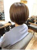 ショートボブ