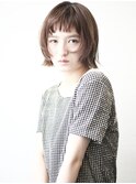 黒髪小顔クラゲヘアーオリーブグレーココアベージュボブ