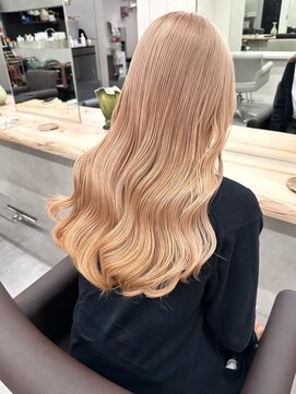 ベレーザ 渋谷(BELEZA) 7936ブロンドミルクティーアッシュハイトーンカラーワンホンヘア