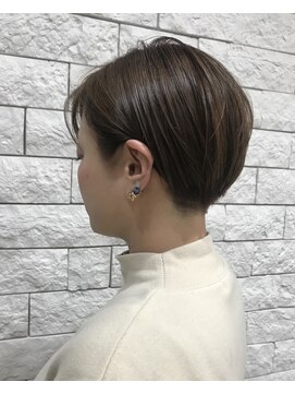 シュモレポルターレ(Shumore portare) 刈り上げショート美人 30代40代「東雲 豊洲 有明 台場」