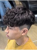 スペインカールパーマラルフカールフェードメンズパーマ刈り上げ