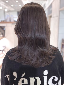 プラグ バイ ネオリーブ(plug by neolive) 小顔×髪質改善[髪質改善/縮毛矯正/韓国]T