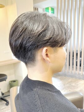 ハレ ヘアサロン(Hale hair salon) 【Hale】ブルーブラックNo2597韓国マッシュスパイキーショート