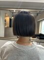 ヲカシ(wocashi)&nbsp;切りっぱなしボブ、ラインはしっかりあるけど扱いやすい軽さです