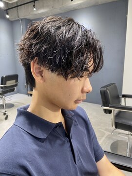 ハイプ(HYPE) 波巻き/メッシュ/スキンフェード/学割/白髪染め/縮毛矯正/韓国