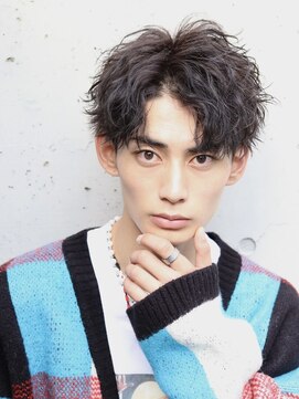 ルーシー 川越(LUCEY) ツイストスパイラルパーマ波巻きパーマシャドウパーマメンズ