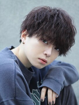 アイトーキョープラスシー 横浜(AI TOKYO+Sea) 横浜駅/縦落ちツイスパ/縦落ちシャドウパーマ/軽めマッシュ