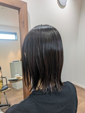 レイ(ray) 切りっぱなしボブ