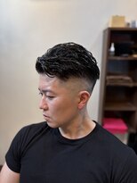 バーバー アカダマ フェードスタイル