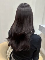 スート(suit.)&nbsp;暗めグレージュカラー