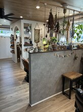 フェイスアンドヘアサロン スピカ(face&hair salon spica)