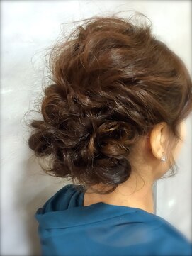 イロドリ ヘアーデザイン(IRODORI hair design) IRODORI　編み込みセット　［西尾一寛］