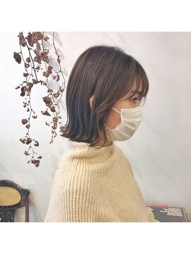 マウロア(MAULOA) “ハイライト×くびれボブ”中西英美子