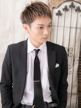 グルーミングサロン バーバー キャッスル 北浦和西口(Grooming salon Barber Castle) アップバング＆ハイトーンカラーのモテカットL