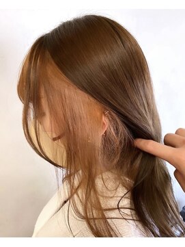 イリ 大阪(ili) 【中平亞聖】インナーカラー