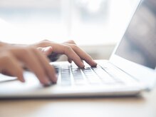 《店内Wi-Fi完備＆充電器貸出サービス》