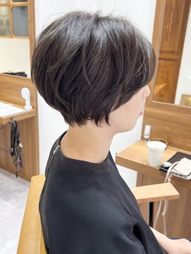 スナッグ(Snug.) 【Snug.】30代40代◎絶壁解消☆小顔丸みひし形ショート