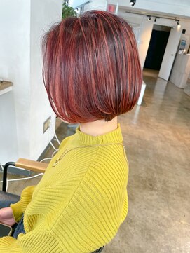 ニュート(Neut ) レッドカラー/ハイライト/ケアブリーチ/デザインカラー/名古屋