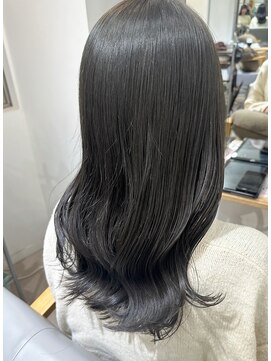 メゾン(Maison) 艶髪・透明感グレーカラー